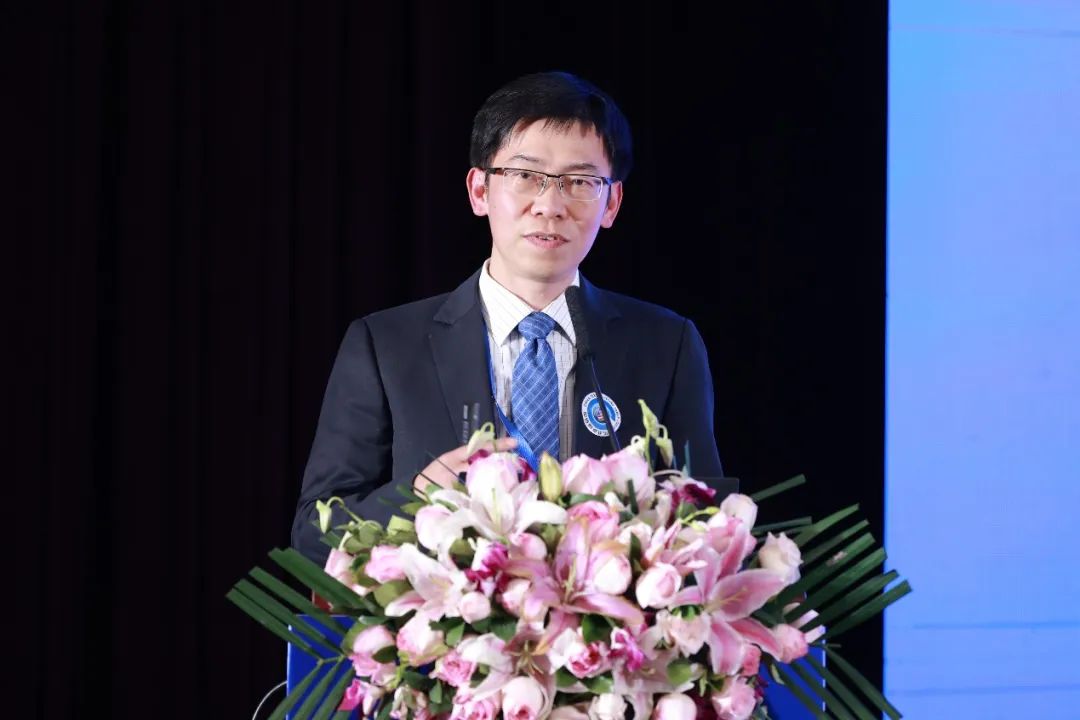 聚力紡織現(xiàn)代化產(chǎn)業(yè)體系新開局！中紡圓桌論壇第十七屆年會在北京舉行