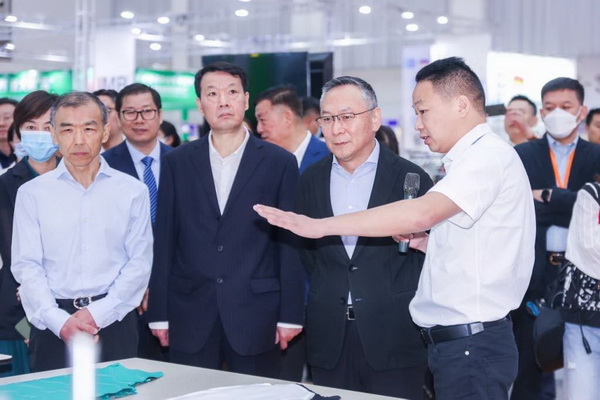 潮起江城，面向未來(lái) | 2023武漢國(guó)際紡織面料及輔料博覽會(huì)啟幕