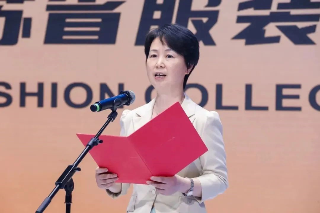 青&ldquo;設(shè)&rdquo;飛揚(yáng) | 2023&ldquo;青田&middot;蘇工美杯&rdquo;江蘇省校服職業(yè)技能定制賽暨江蘇省服裝院校學(xué)生設(shè)計(jì)大賽決賽圓滿(mǎn)落幕！