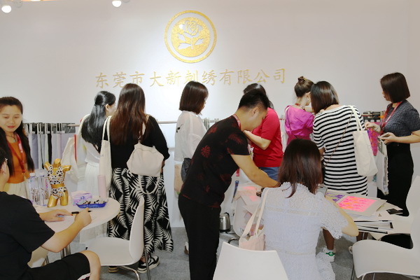 貼身更時(shí)尚，INTERFILIERE Shanghai圓滿收官，期待與您來(lái)年再見(jiàn)！