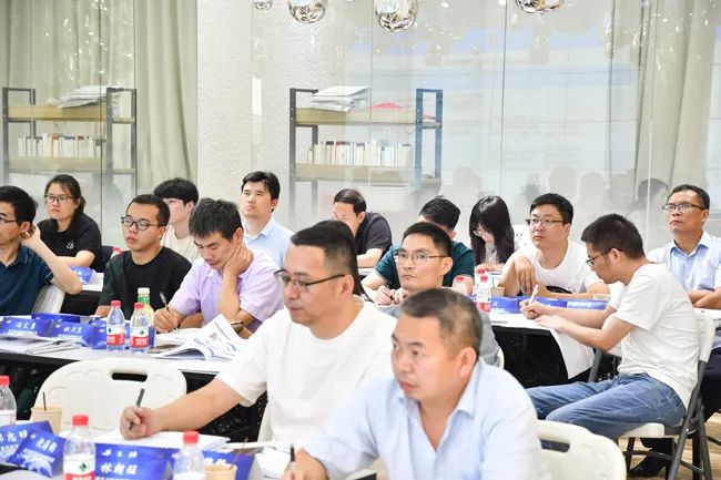 &ldquo;智能制造、標(biāo)準(zhǔn)先行&rdquo; 第一期紡織行業(yè)智能制造能力成熟度培訓(xùn)在紹興柯橋順利結(jié)業(yè)