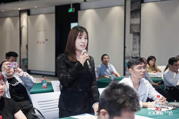 理論精講，實戰(zhàn)賦能！柯橋天天時尚啟迪秋冬女裝面料開發(fā)新思路