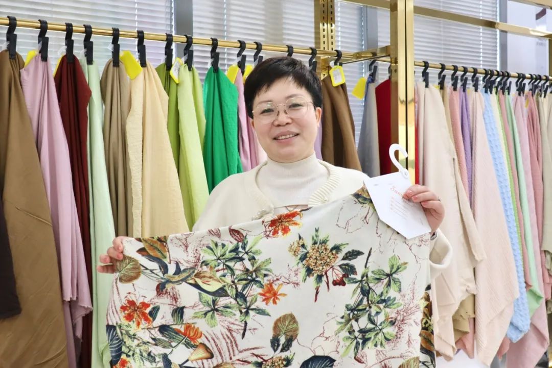 越努力，越幸運(yùn)&mdash;&mdash;訪紹興市易燦紡織品有限公司董事長(zhǎng)羅麗琴