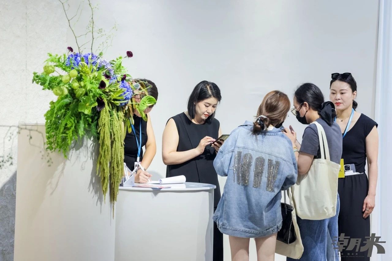 品類(lèi)全能 品質(zhì)卓越 品牌進(jìn)階 | 2024海寧中國(guó)國(guó)際時(shí)裝展隆重舉行