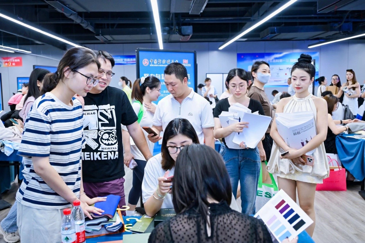 向世界問好！&ldquo;中國時尚女裝面料第一站&rdquo;榮耀啟航