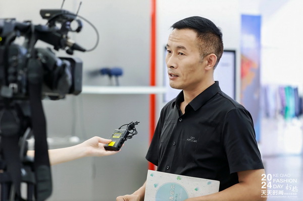 紡織服裝電商如何做？行業(yè)專家為企業(yè)帶來直播銷售的秘訣！