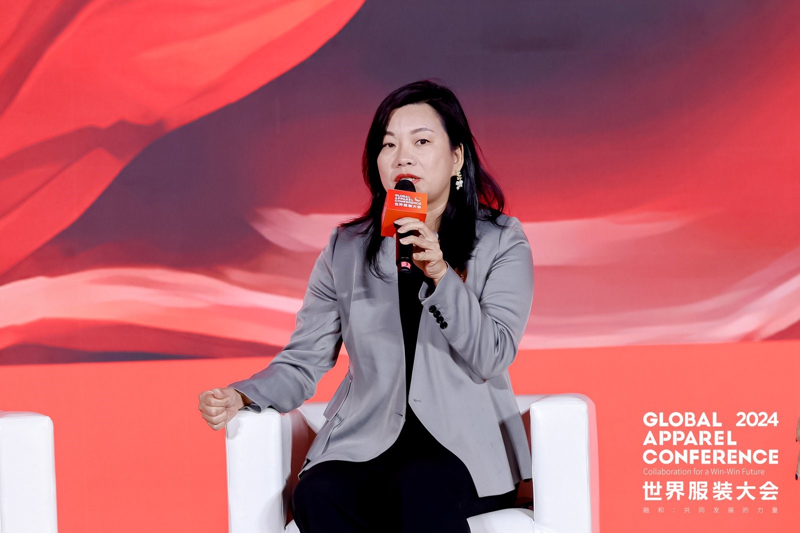 &ldquo;融和&rdquo;20個國家和地區(qū)服裝精英，2024世界服裝大會在東莞虎門開幕