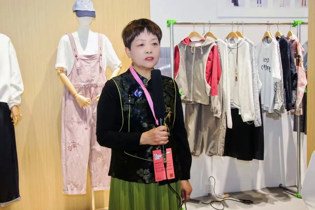 銀基廣場(chǎng)攜六大原創(chuàng)品牌亮相CHIC2025（春季），展現(xiàn)中部地區(qū)時(shí)尚力量