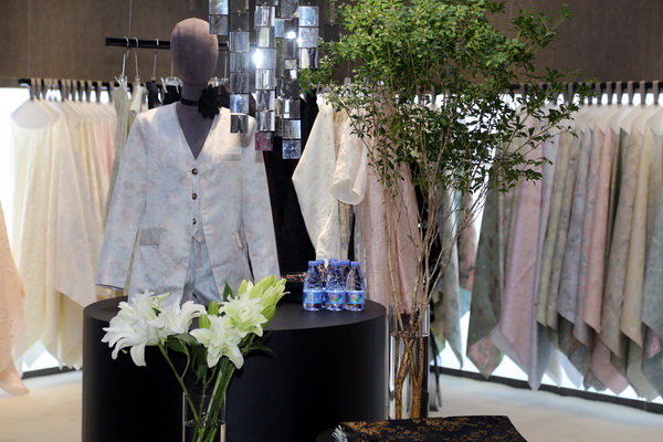 潮涌鵬城，開啟時(shí)尚 &ldquo;超鏈接&rdquo;丨第30屆FASHION SOURCE時(shí)尚之源深圳展、AW25深圳原創(chuàng)時(shí)裝周盛大啟幕